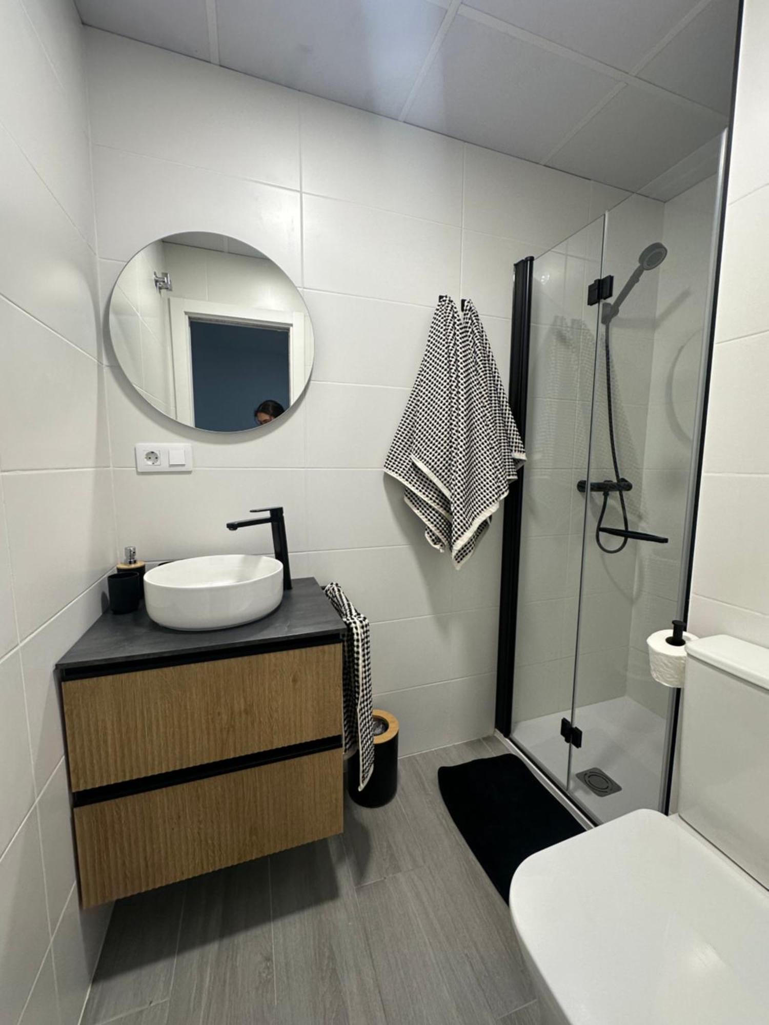 Apartamento Maui Beach En El Palo Malaga Bagian luar foto