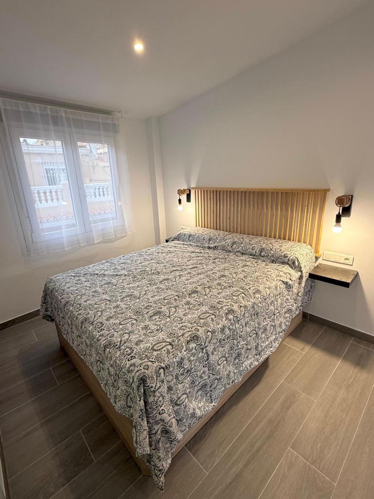 Apartamento Maui Beach En El Palo Malaga Bagian luar foto